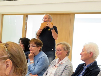 Rüdiger Wolf mit Panflöte