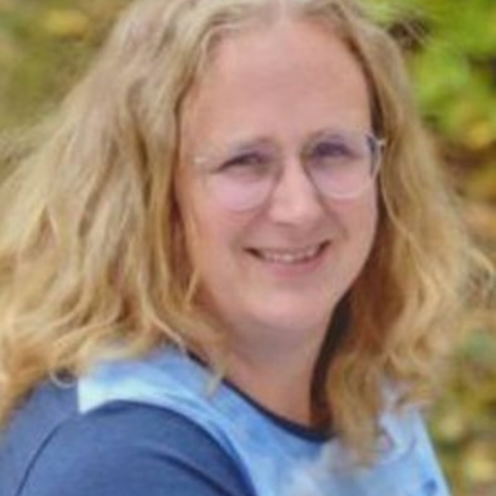 Raphaela Holzinger