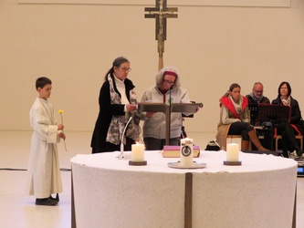 Eine Stunde Zeit -- Pfr Weich