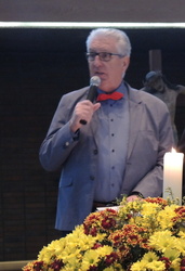 Dieter Rückert bei der Büttenpredigt