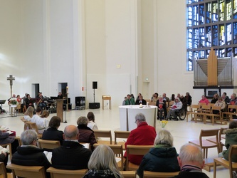 Eine Stunde Zeit -- Pfr Weich