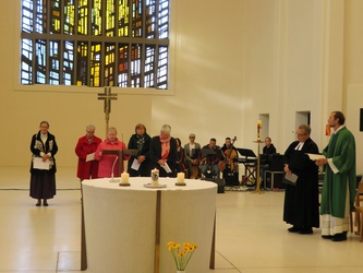 Eine Stunde Zeit -- Pfr Weich