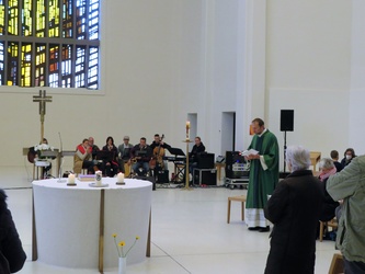 Eine Stunde Zeit -- Pfr Weich